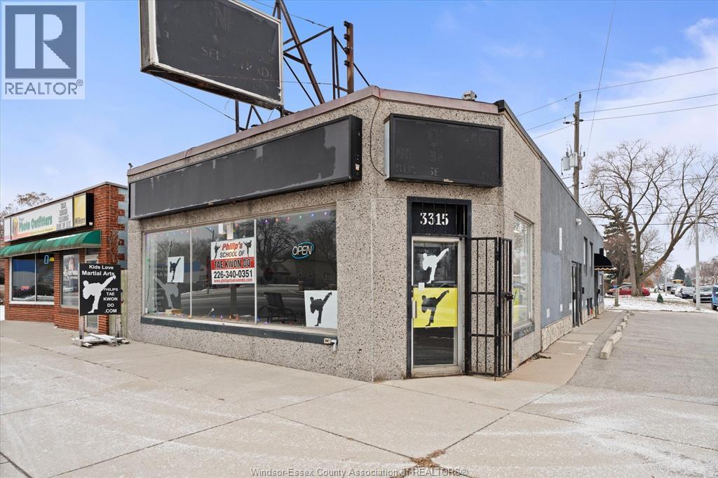 3315 Tecumseh ROAD East, Windsor, Ontario