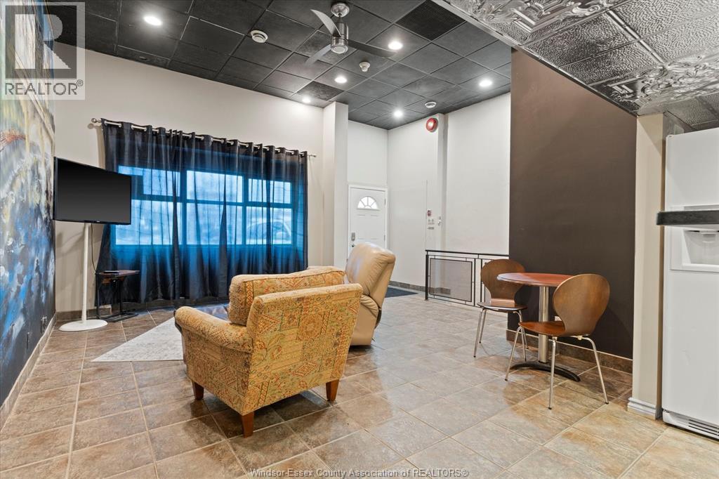 3315 Tecumseh Road East, Windsor, Ontario  N8W 1H4 - Photo 12 - 25031663