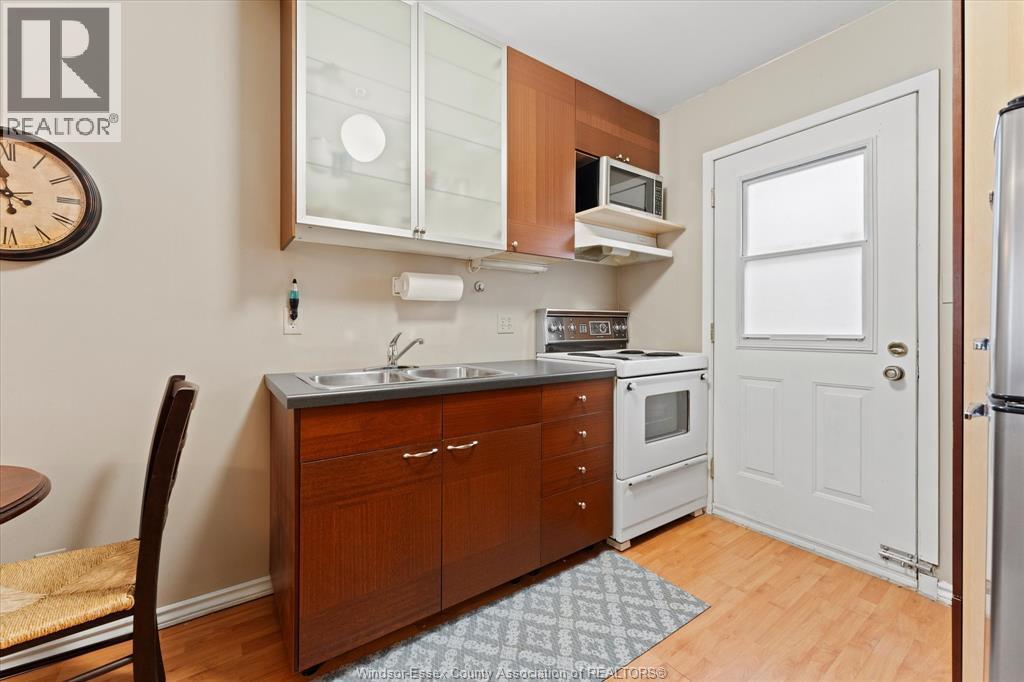 3315 Tecumseh Road East, Windsor, Ontario  N8W 1H4 - Photo 33 - 25031663