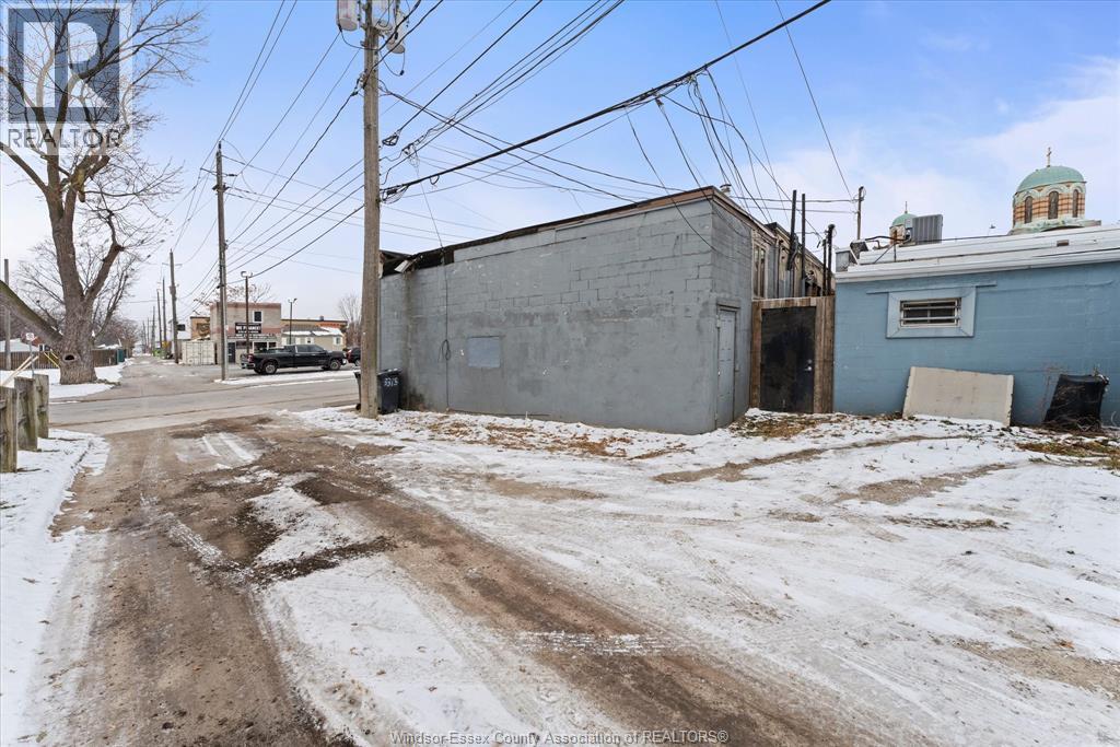 3315 Tecumseh Road East, Windsor, Ontario  N8W 1H4 - Photo 40 - 25031663