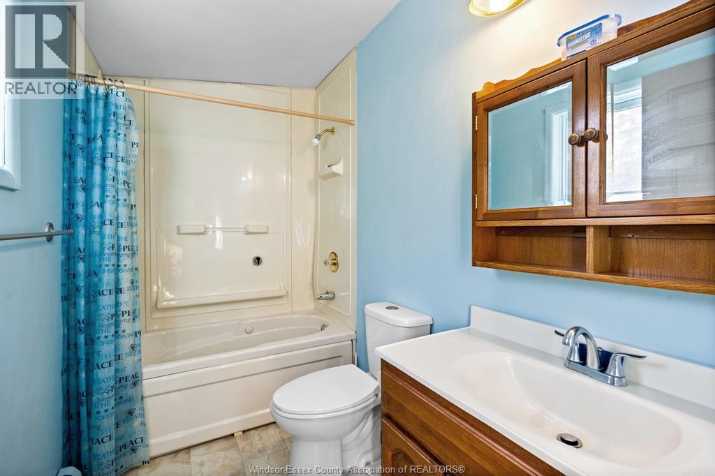 3740 Ouellette, Windsor, Ontario  N9E 3M7 - Photo 24 - 25031703