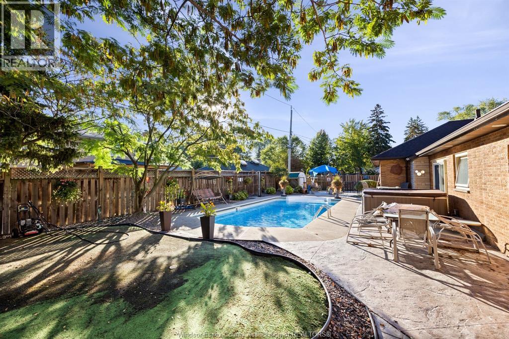 3740 Ouellette, Windsor, Ontario  N9E 3M7 - Photo 31 - 25031703