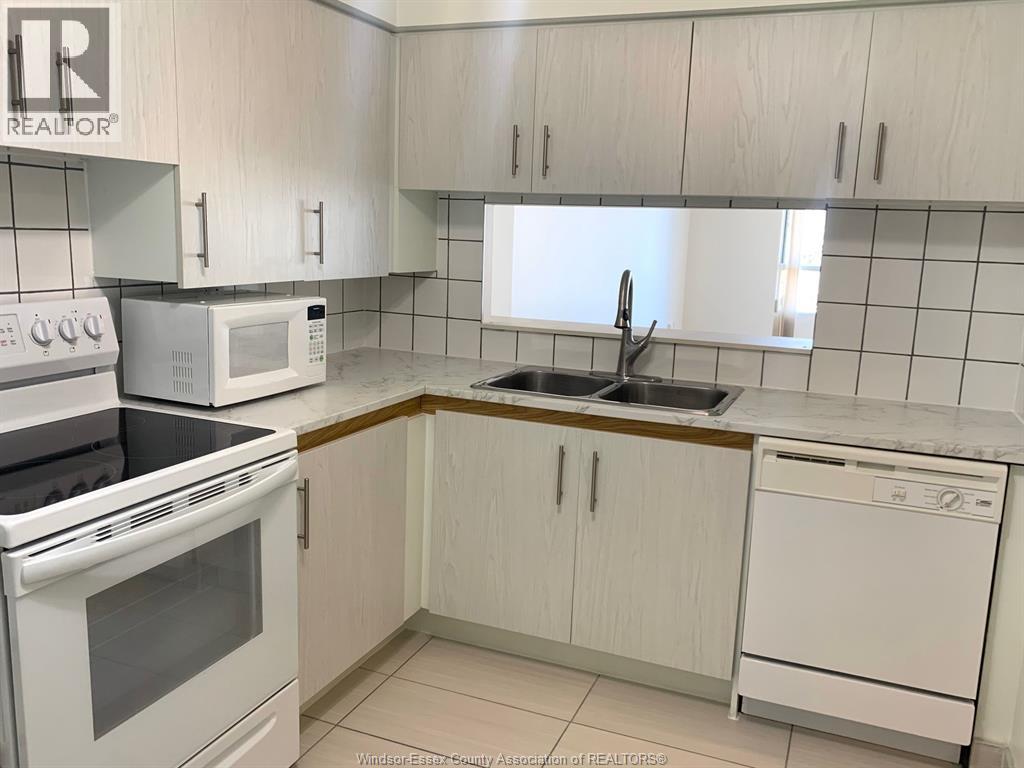 75 Riverside Drive East Unit# 410, Windsor, Ontario  N9A 7C4 - Photo 12 - 25031734