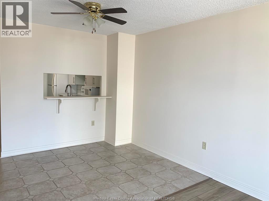 75 Riverside Drive East Unit# 410, Windsor, Ontario  N9A 7C4 - Photo 8 - 25031734