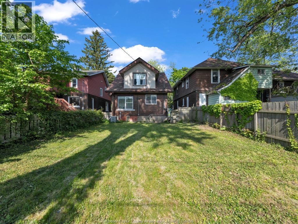 353 Indian Road Unit# 6, Windsor, Ontario  N9E 2M1 - Photo 2 - 25031839