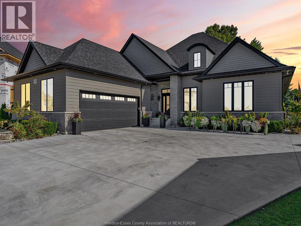 36 MANUEL COURT, Harrow, Ontario