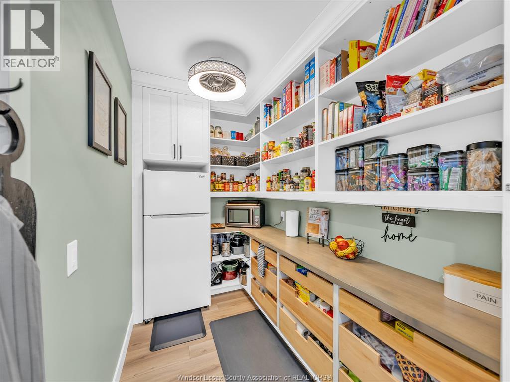 36 Manuel Court, Harrow, Ontario  N0R 1G0 - Photo 8 - 25031844