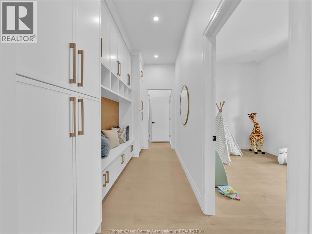 720 Old Tecumseh Road East, Lakeshore, Ontario  N0R 1A0 - Photo 33 - 25031843