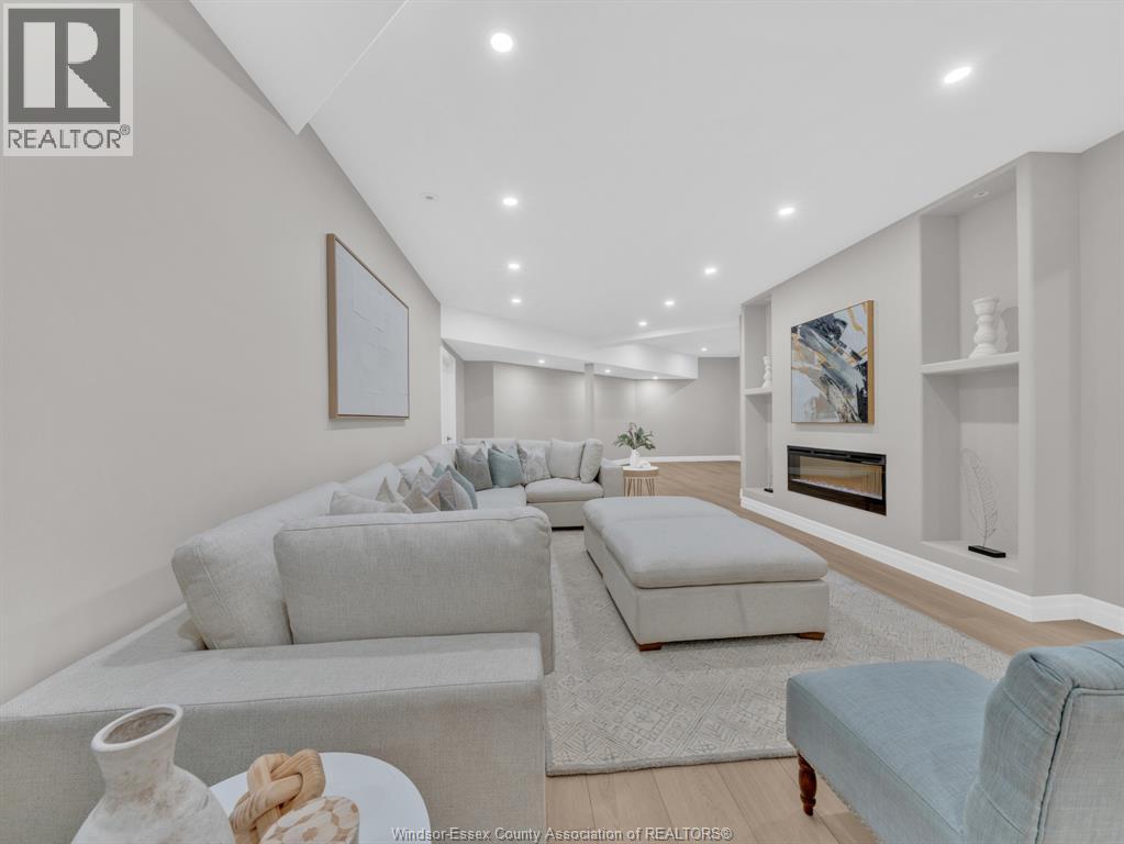 720 Old Tecumseh Road East, Lakeshore, Ontario  N0R 1A0 - Photo 43 - 25031843