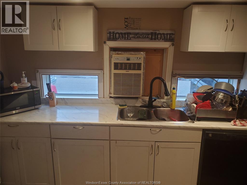 50 Regina, Lakeshore, Ontario  N8N 2P5 - Photo 10 - 25031911