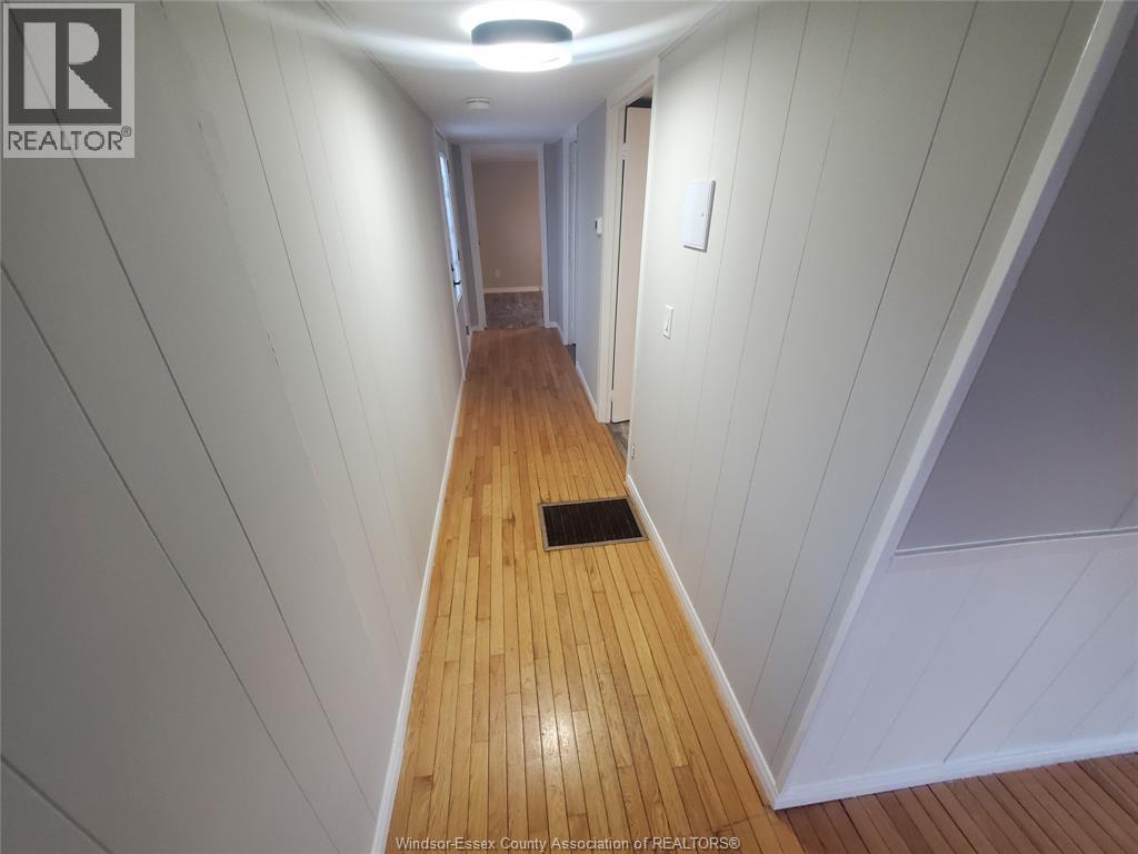 50 Regina, Lakeshore, Ontario  N8N 2P5 - Photo 12 - 25031911