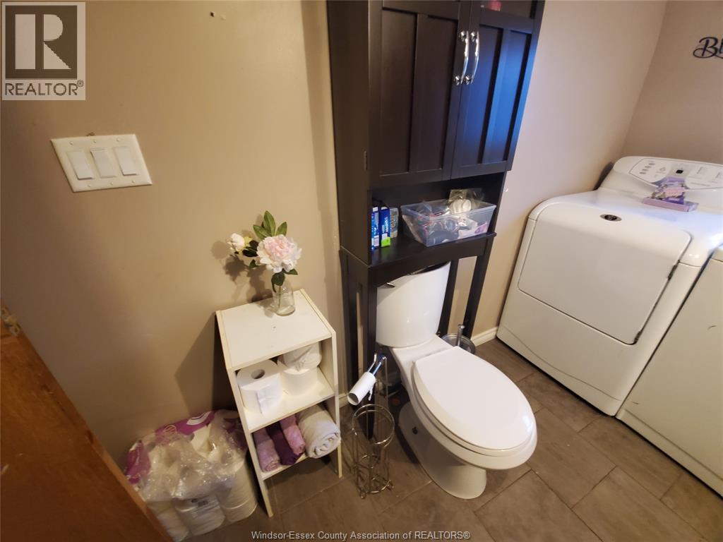 50 Regina, Lakeshore, Ontario  N8N 2P5 - Photo 18 - 25031911