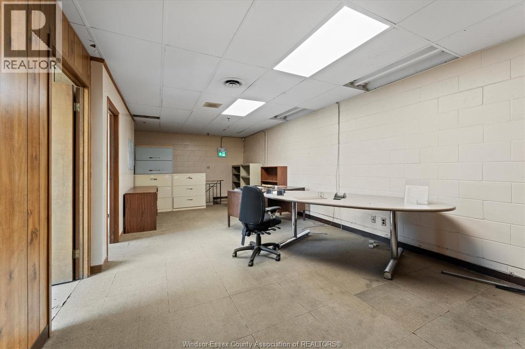 1701 Shepherd Street, Windsor, Ontario  N8Y 1T4 - Photo 34 - 25031941