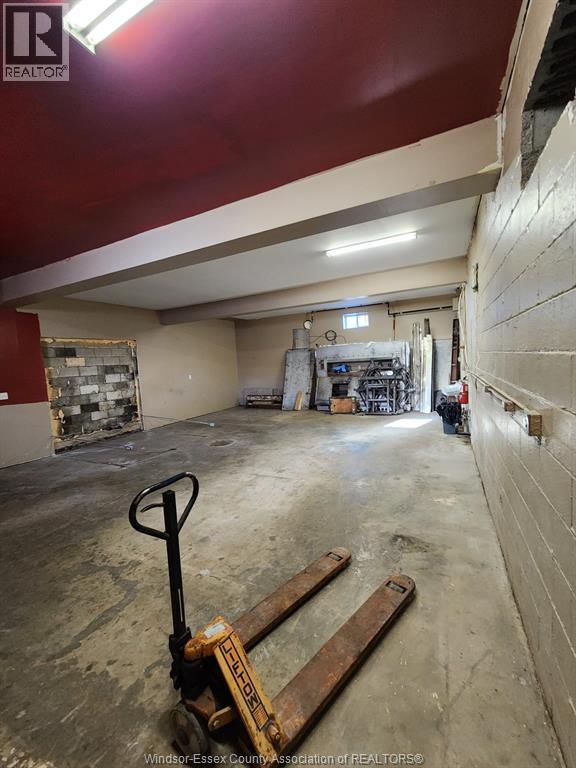 561 Park Avenue, Chatham, Ontario  N7M 1X1 - Photo 4 - 25032004