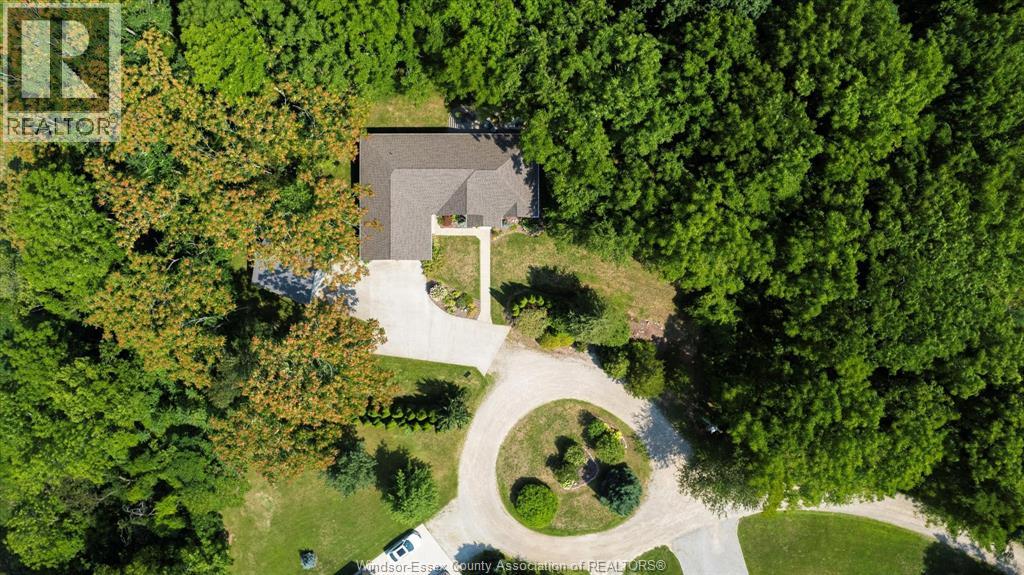 507 Ladale Lane, Wheatley, Ontario  N0P 2P0 - Photo 37 - 25032027