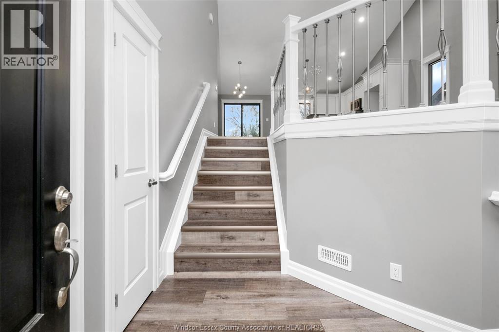 101 Westlawn Drive, Essex, Ontario  N8M 1J1 - Photo 4 - 25032106