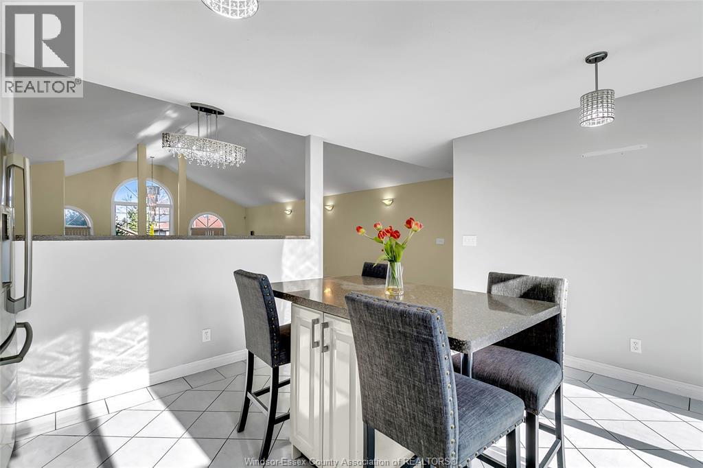 4305 Golfcourse Crescent, Windsor, Ontario  N9G 2P5 - Photo 12 - 25032091