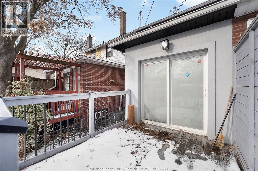 1657 Martindale, Windsor, Ontario  N9B 1G7 - Photo 17 - 26000274
