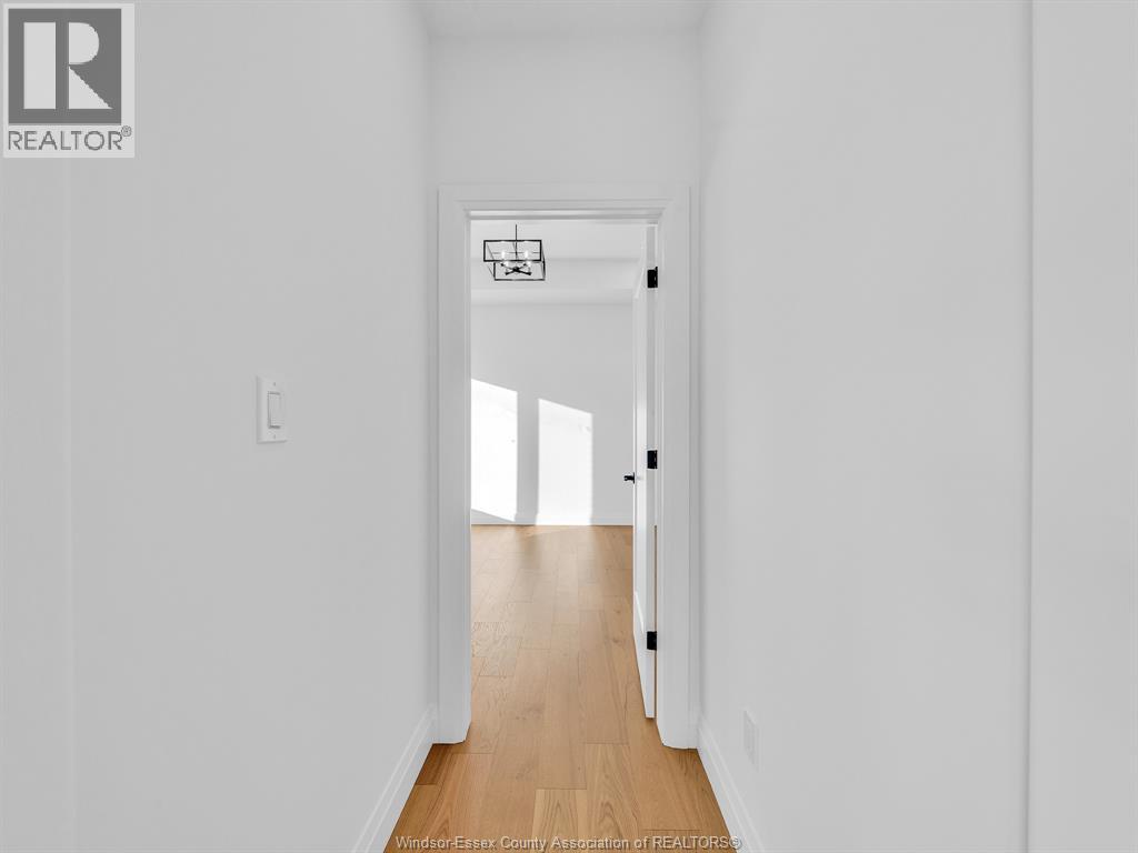 2599 Barkley Avenue, Windsor, Ontario  N8P 0E9 - Photo 18 - 26000291