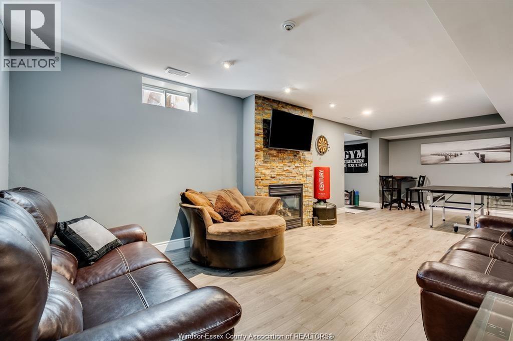 1631 Cherrywood Drive, Lakeshore, Ontario  N0R 1A0 - Photo 27 - 26000315