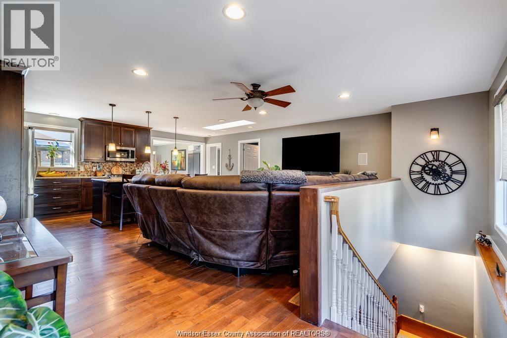 1631 Cherrywood Drive, Lakeshore, Ontario  N0R 1A0 - Photo 5 - 26000315