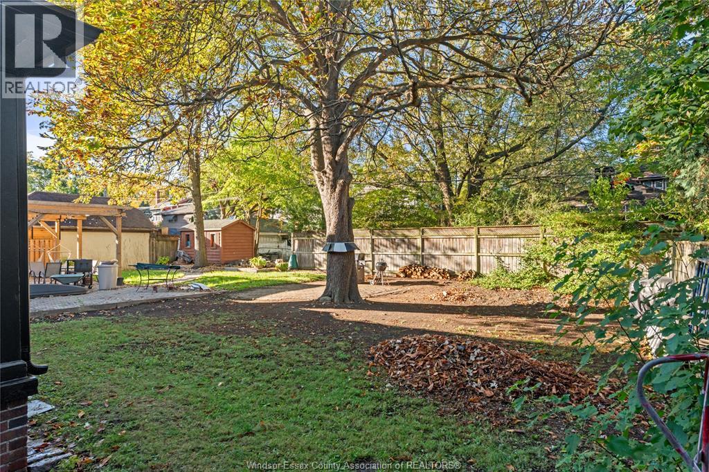 2163 Victoria, Windsor, Ontario  N8X 1P8 - Photo 38 - 26000312