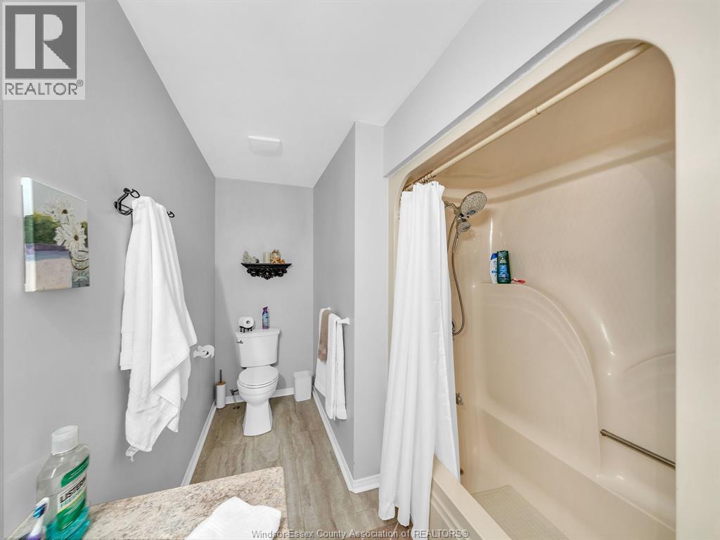 189 Woodland, Harrow, Ontario  N0R 1G0 - Photo 18 - 26000352