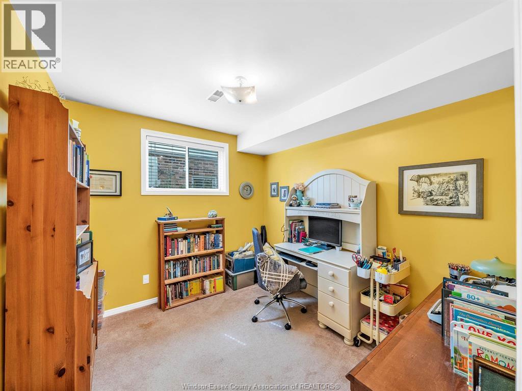 189 Woodland, Harrow, Ontario  N0R 1G0 - Photo 33 - 26000352