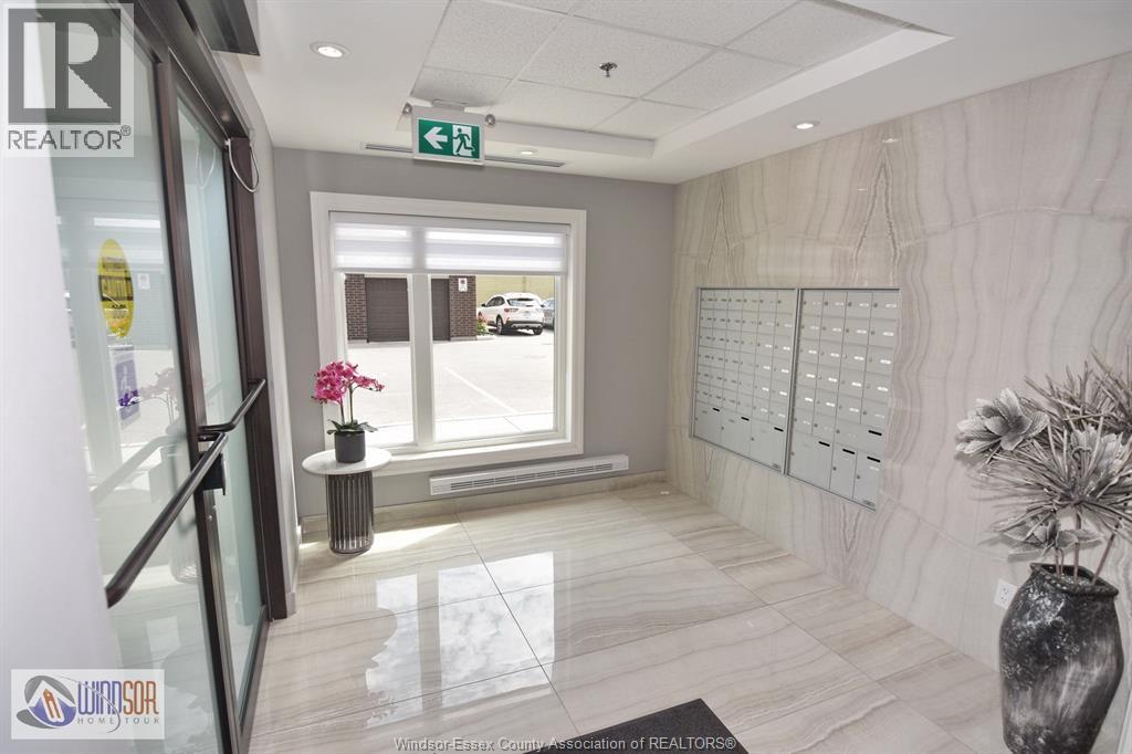 728 Brownstone Drive Unit# 305, Lakeshore, Ontario  N8N 2L9 - Photo 3 - 26000358