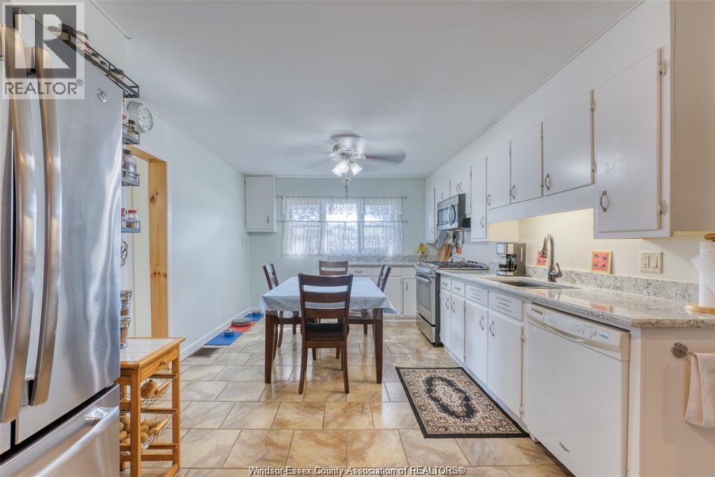 3119 Division Road North, Kingsville, Ontario  N0R 1B0 - Photo 9 - 26000353