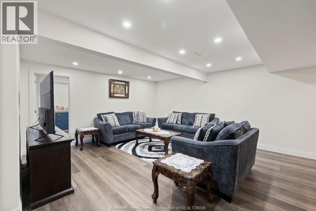 2431 Barkley Avenue, Windsor, Ontario  N8P 0G7 - Photo 20 - 26000362