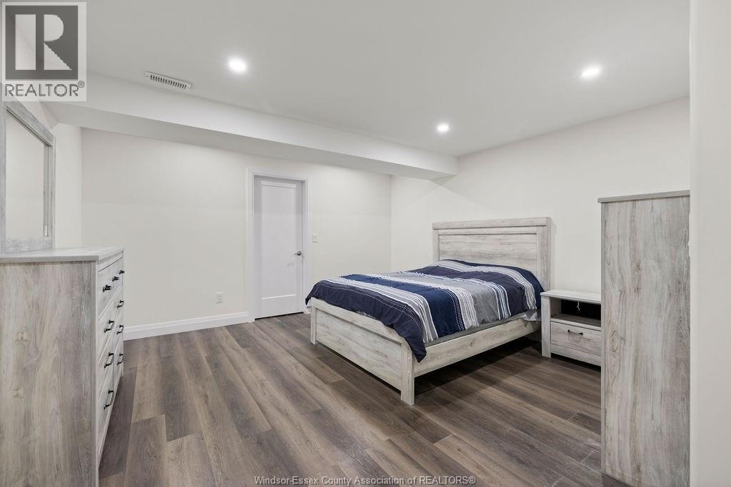 2431 Barkley Avenue, Windsor, Ontario  N8P 0G7 - Photo 21 - 26000362