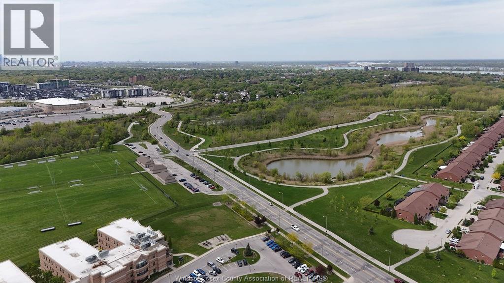 2431 Barkley Avenue, Windsor, Ontario  N8P 0G7 - Photo 32 - 26000362