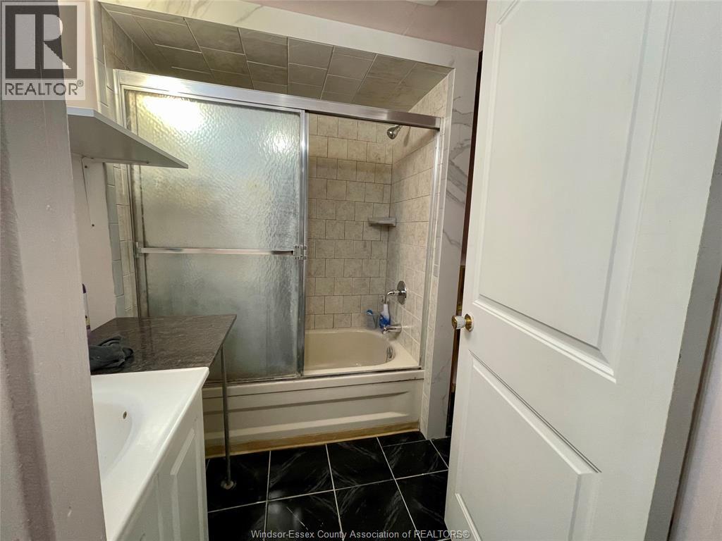 8477 Darlington Crescent, Windsor, Ontario  N8S 4M3 - Photo 6 - 26000375