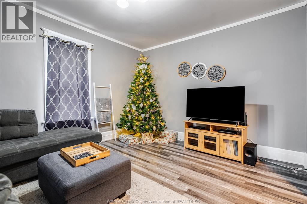 20 Churchill Avenue, Leamington, Ontario  N8H 3R4 - Photo 4 - 26000377