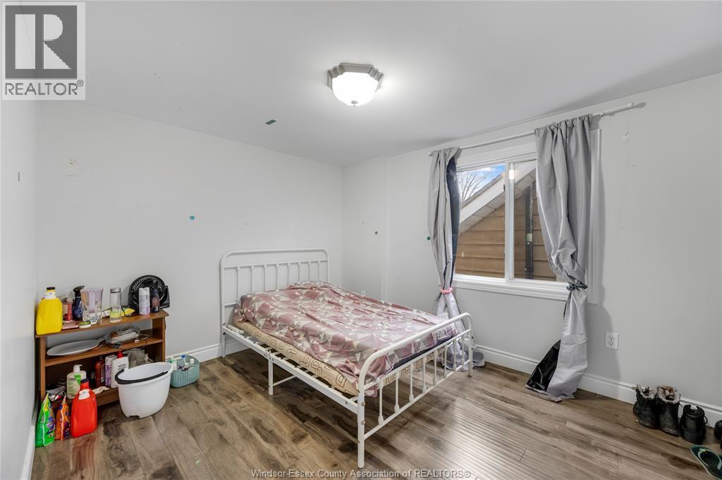 926 Curry Avenue, Windsor, Ontario  N9B 2C5 - Photo 19 - 26000381