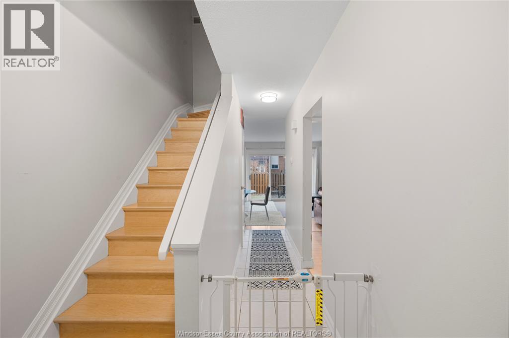 6384 Thornberry Crescent, Windsor, Ontario  N8T 3A2 - Photo 11 - 26000533