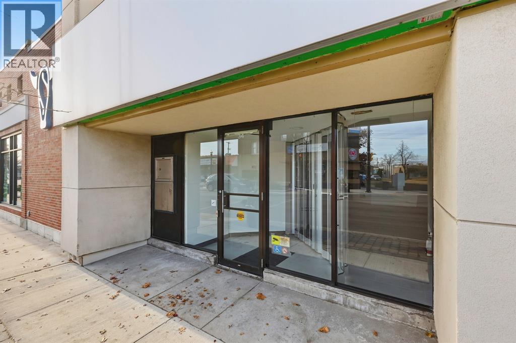 34 Talbot St. North, Essex, Ontario  N8M 1A4 - Photo 2 - 26000376