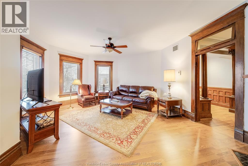 259 Wellington Street West, Chatham, Ontario  N7M 1J9 - Photo 8 - 26000244