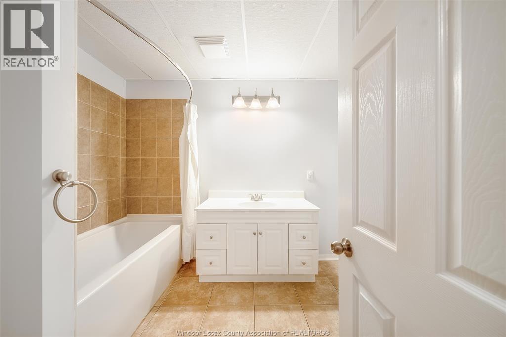 259 Wellington Street West, Chatham, Ontario  N7M 1J9 - Photo 23 - 26000207