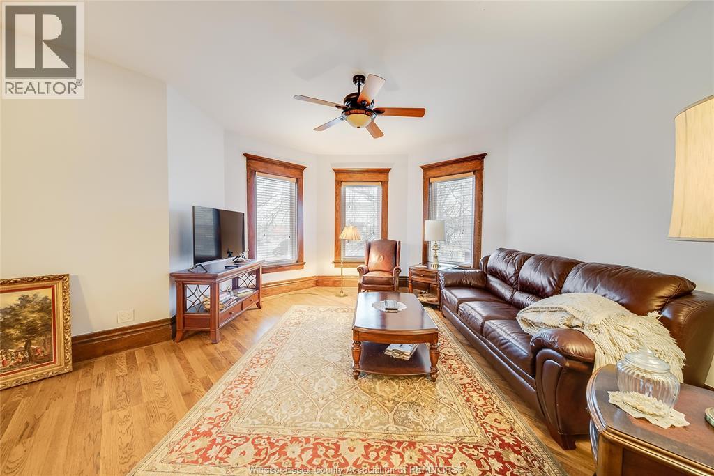 259 Wellington Street West, Chatham, Ontario  N7M 1J9 - Photo 9 - 26000207