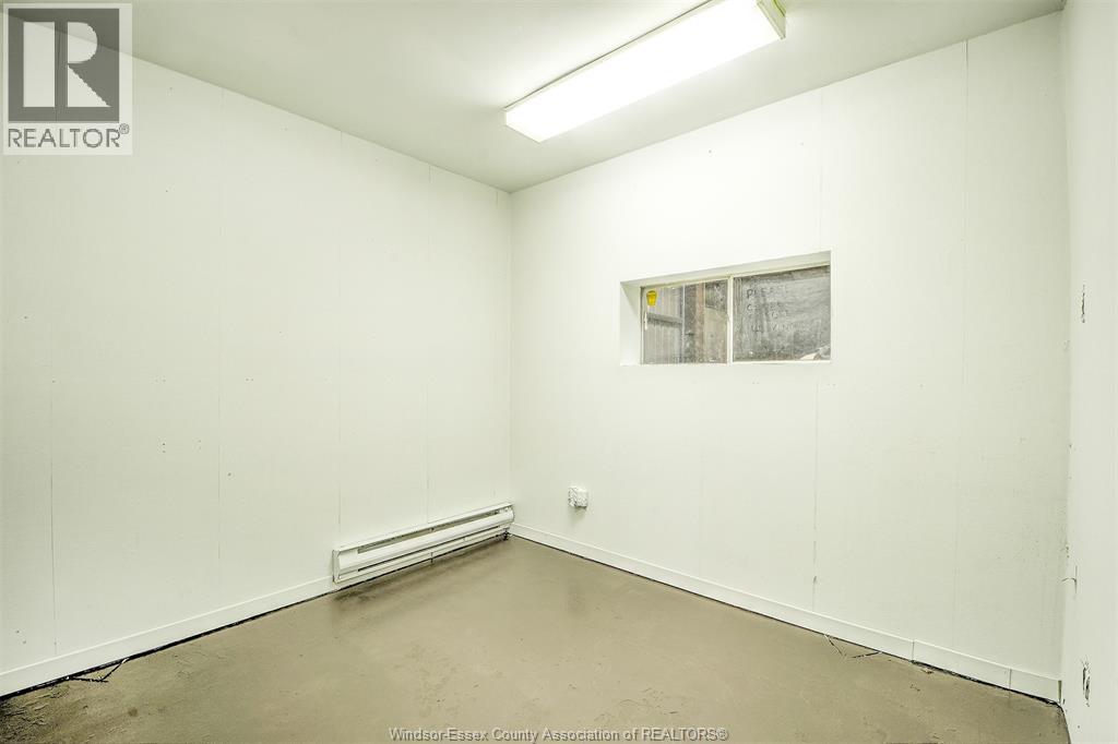 6400 Walker, Tecumseh, Ontario  N0R 1L0 - Photo 15 - 26000580