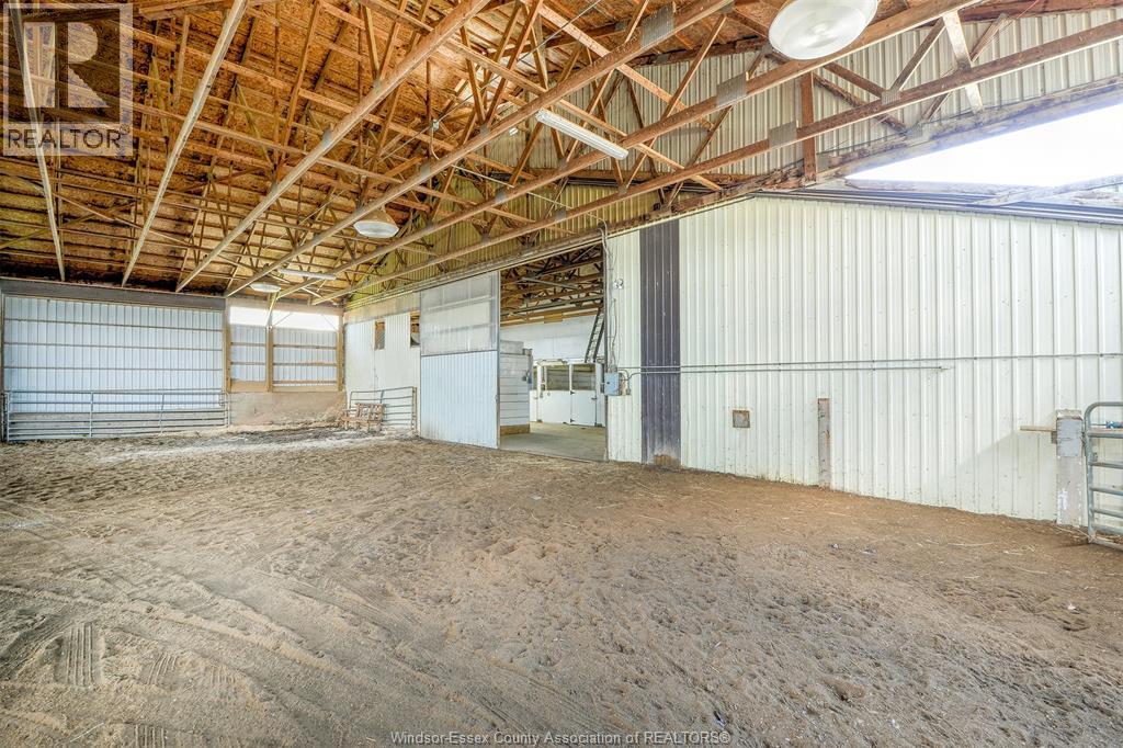 6400 Walker, Tecumseh, Ontario  N0R 1L0 - Photo 28 - 26000580