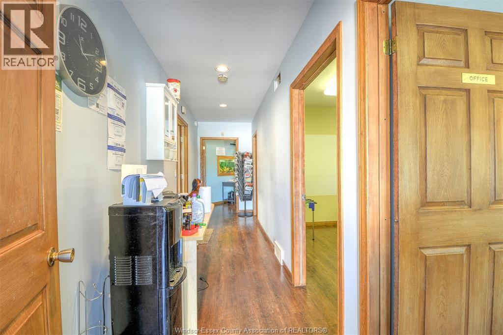 6400 Walker, Tecumseh, Ontario  N0R 1L0 - Photo 6 - 26000580