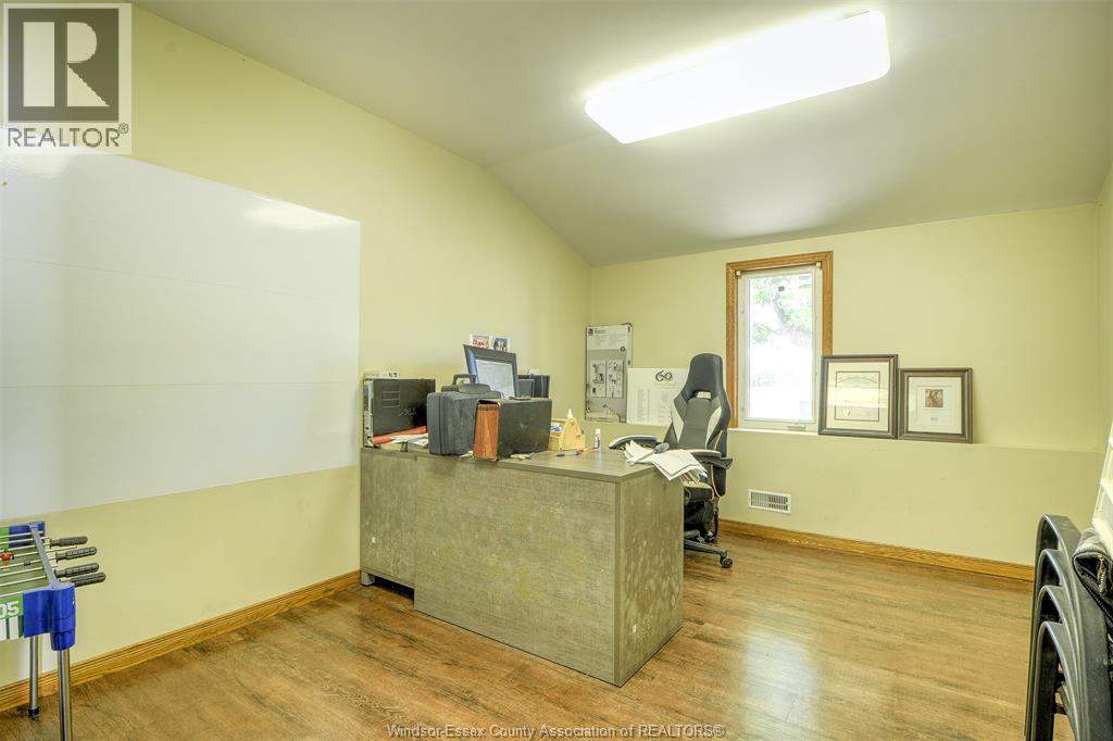 6400 Walker, Tecumseh, Ontario  N0R 1L0 - Photo 8 - 26000580