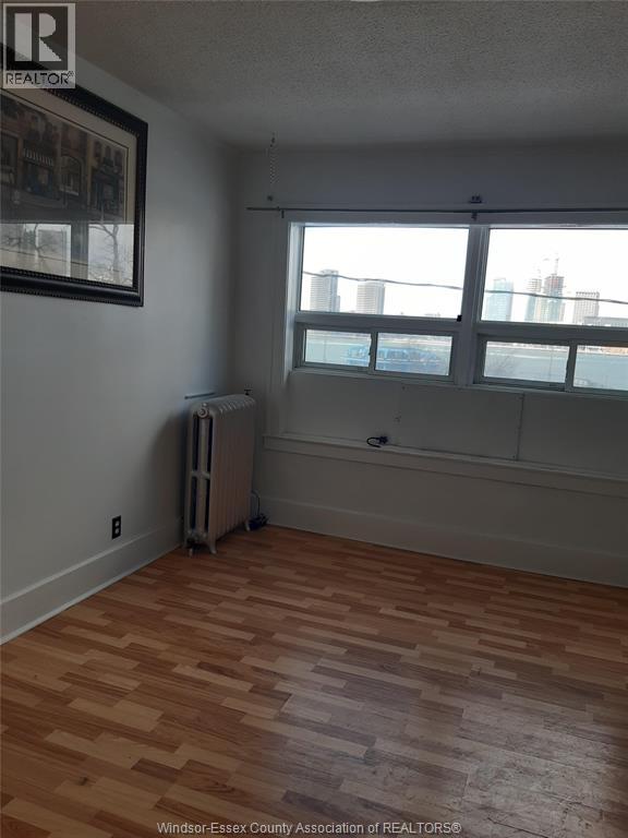 147 Janette Avenue, Windsor, Ontario  N9A 4Y7 - Photo 9 - 26000548