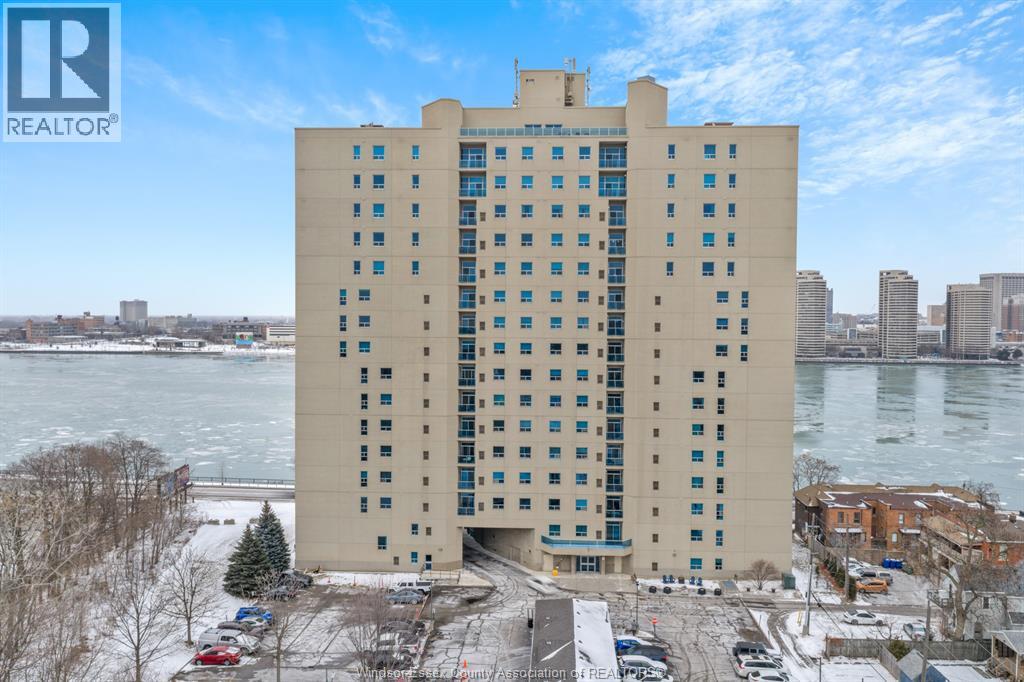 1225 RIVERSIDE DRIVE West Unit# 703, Windsor, Ontario