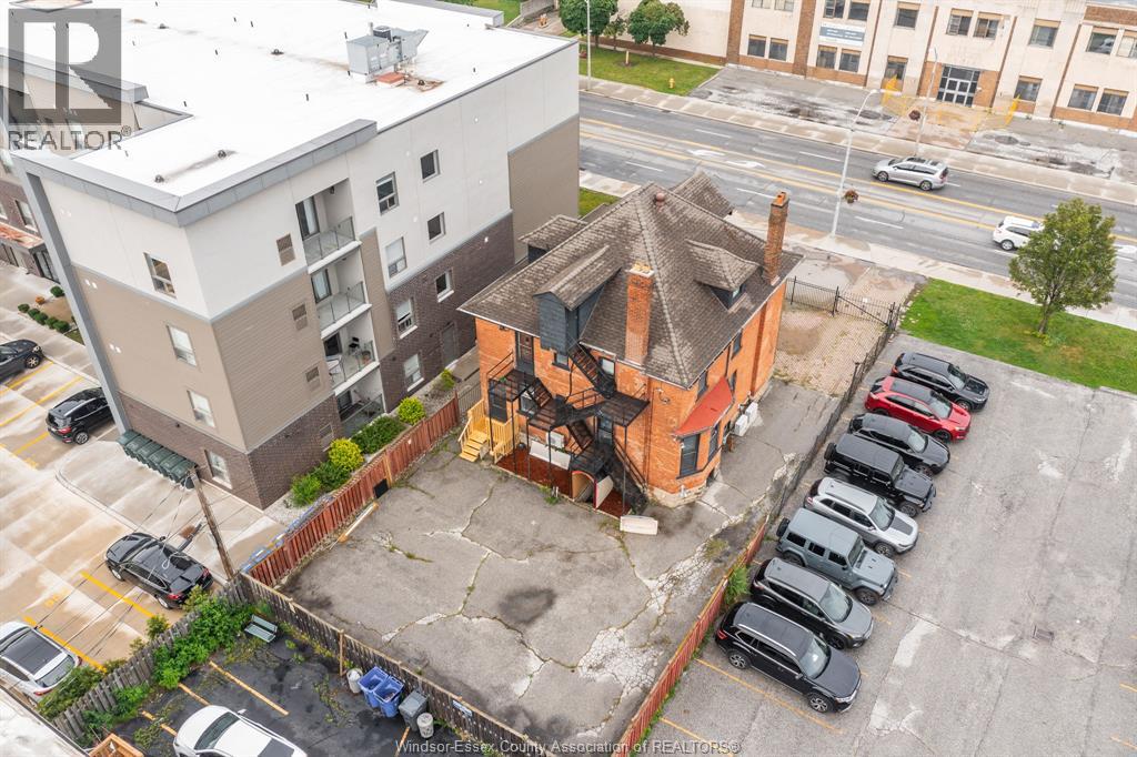 961 Ouellette Avenue Unit# 2, Windsor, Ontario  N9A 4J5 - Photo 42 - 26000602