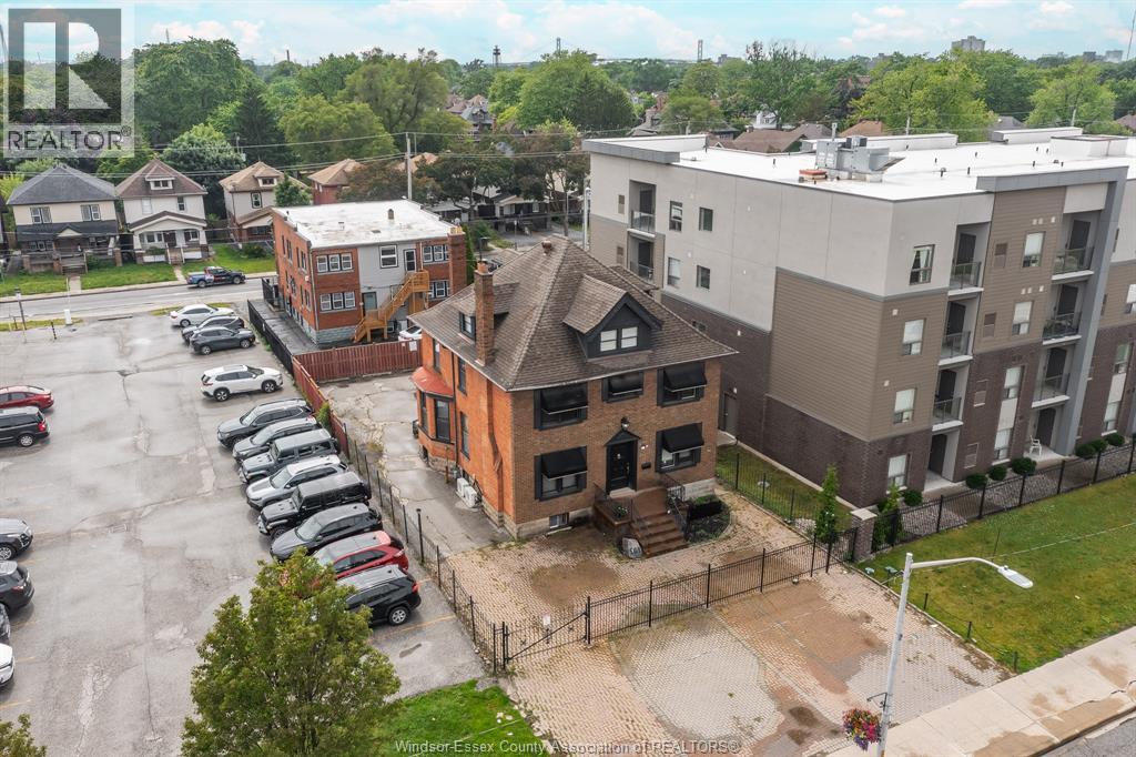 961 Ouellette Avenue Unit# 2, Windsor, Ontario  N9A 4J5 - Photo 7 - 26000602