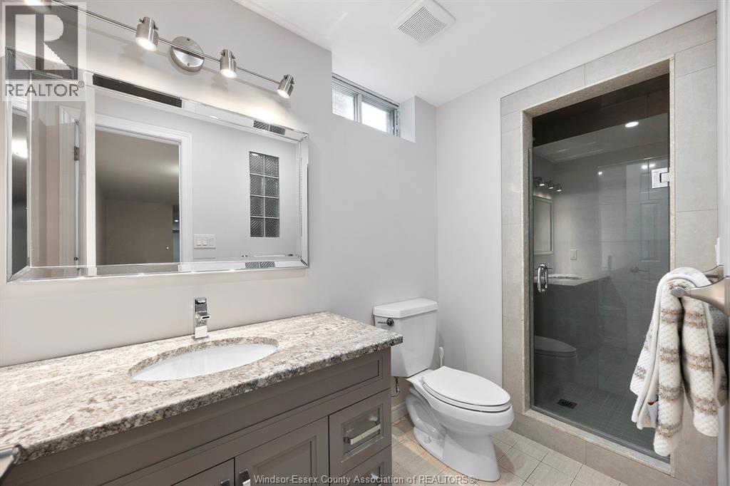 15 Fasan Crescent, Tecumseh, Ontario  N8N 4L1 - Photo 38 - 26000604